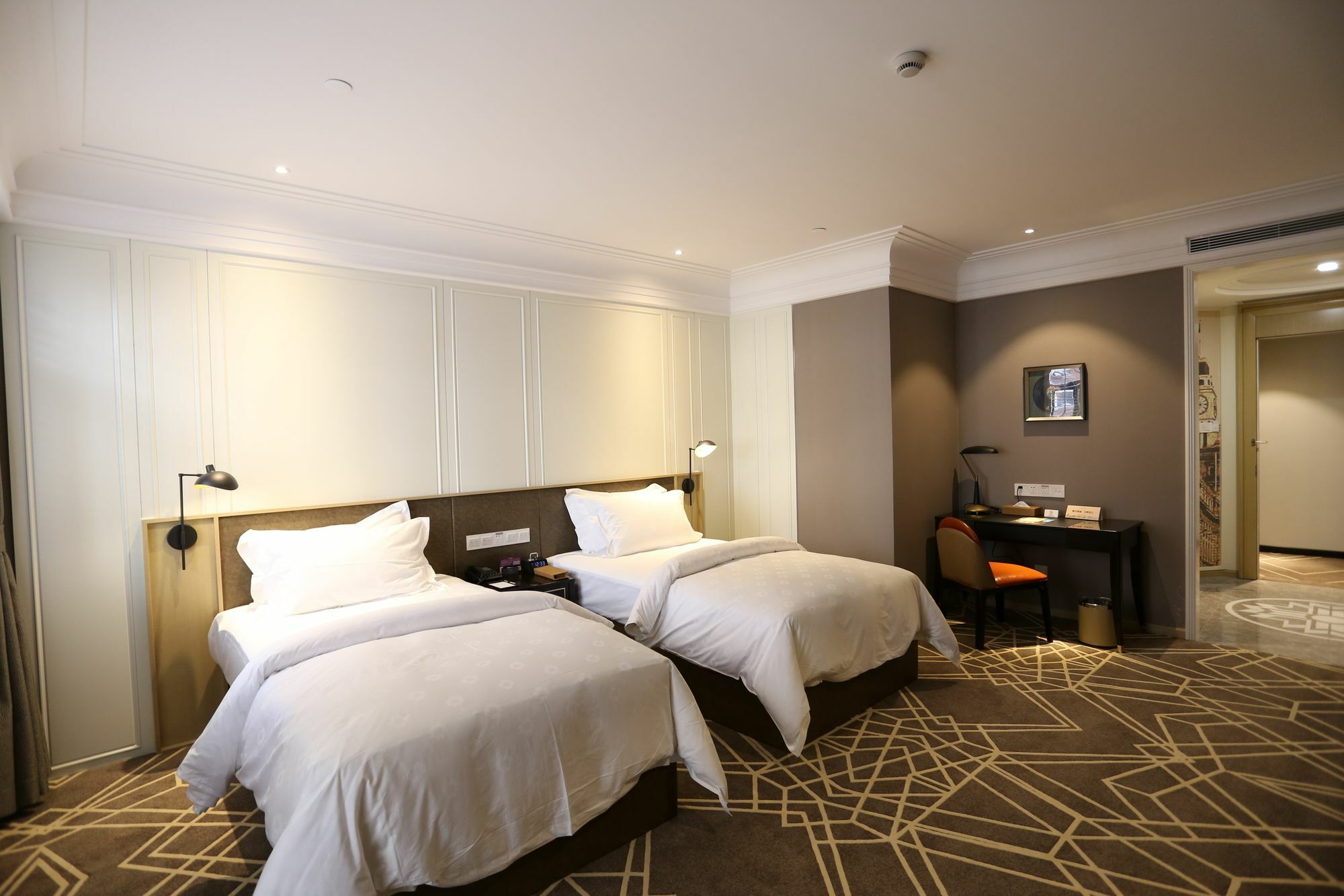 Jinjiang Metropolo Classiq Shanghai Nanjing Road Экстерьер фото