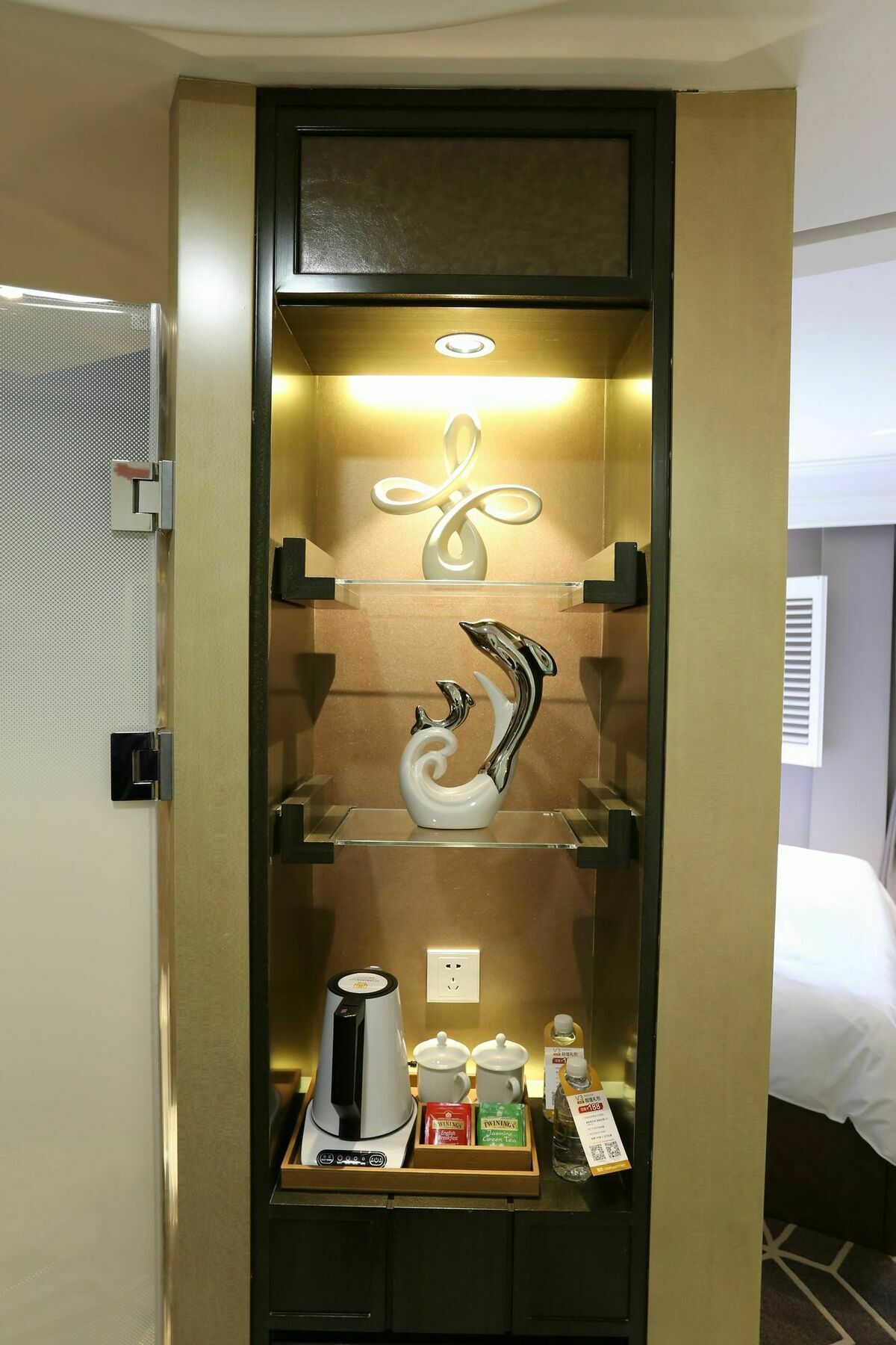 Jinjiang Metropolo Classiq Shanghai Nanjing Road Экстерьер фото